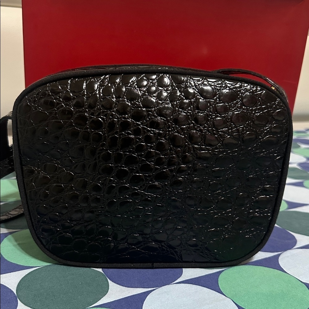 Salvatore Ferragamo Black Croc-Embossed Crossbody Bag - Picture 4 of 15